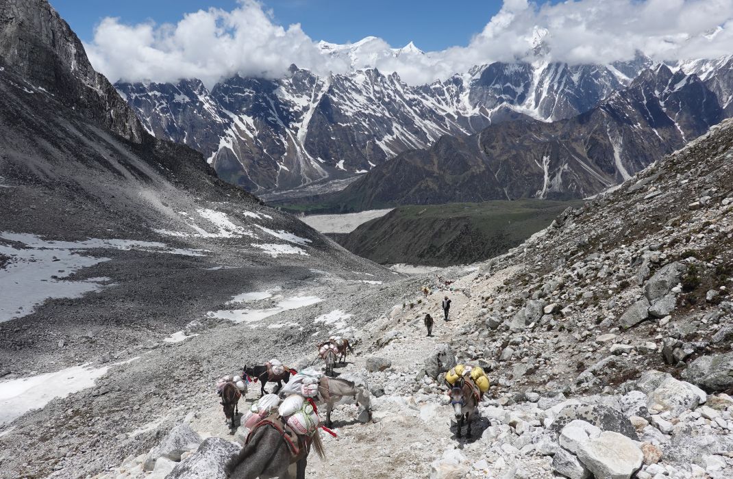 Larke Pass trek